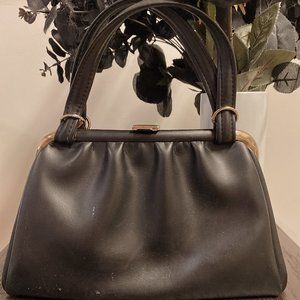 Vintage Black Leather Purse with Kissclasp